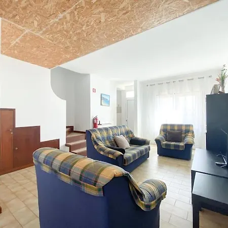 Family-friendly Semi-detached House In #1865 * Aljezur