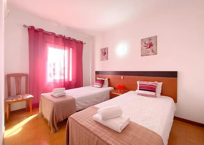 Family-friendly Semi-detached House In #1865 * Aljezur