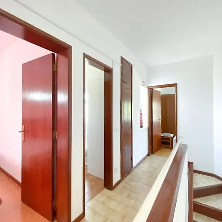 Family-friendly Semi-detached House In #1865