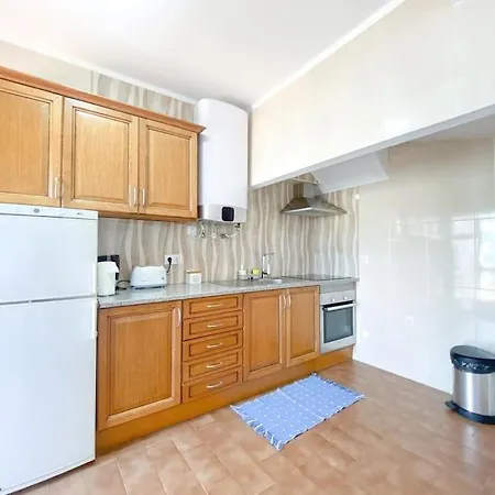 Family-friendly Semi-detached House In #1865 Hébergement de vacances Aljezur